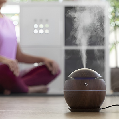 Mini Umidificator Ultrasonic USB cu Difuzor Aromaterapie - P