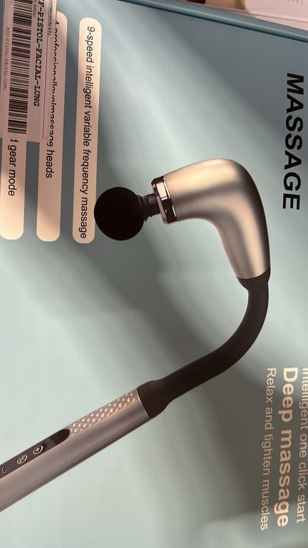 Pistol de Masaj Fascial cu Mâner Extins, 9 Trepte de Viteză, 4 Capete de Masaj, 3000 RPM