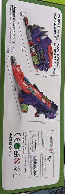 Mașină Dinozaur Triceratops Transformabilă cu Pistă și Mașinuțe – 2 în 1, Lungime Extinsă 63 cm